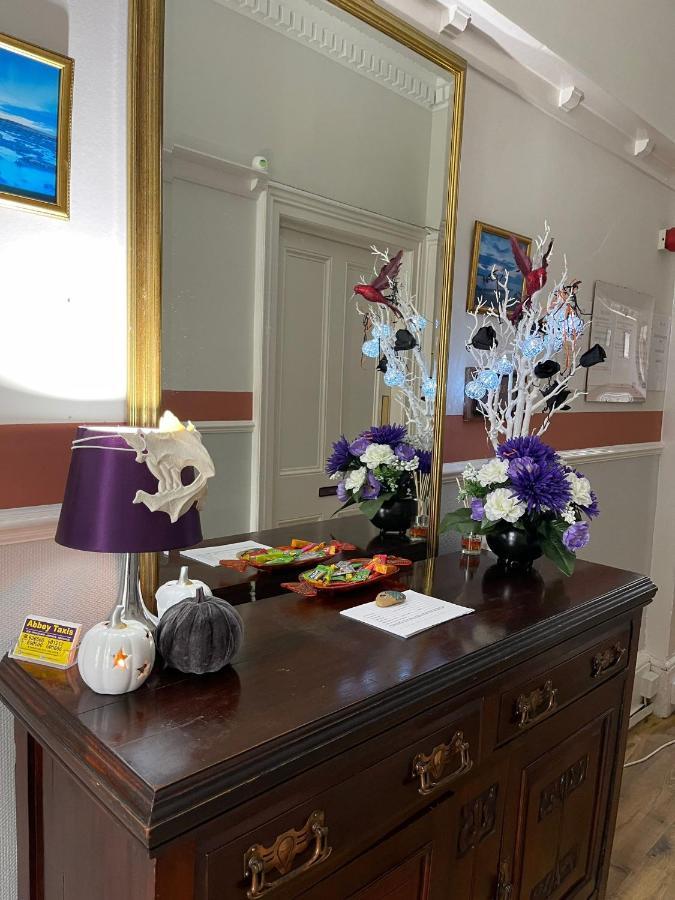 Lilyrose Hotel 惠特比 外观 照片