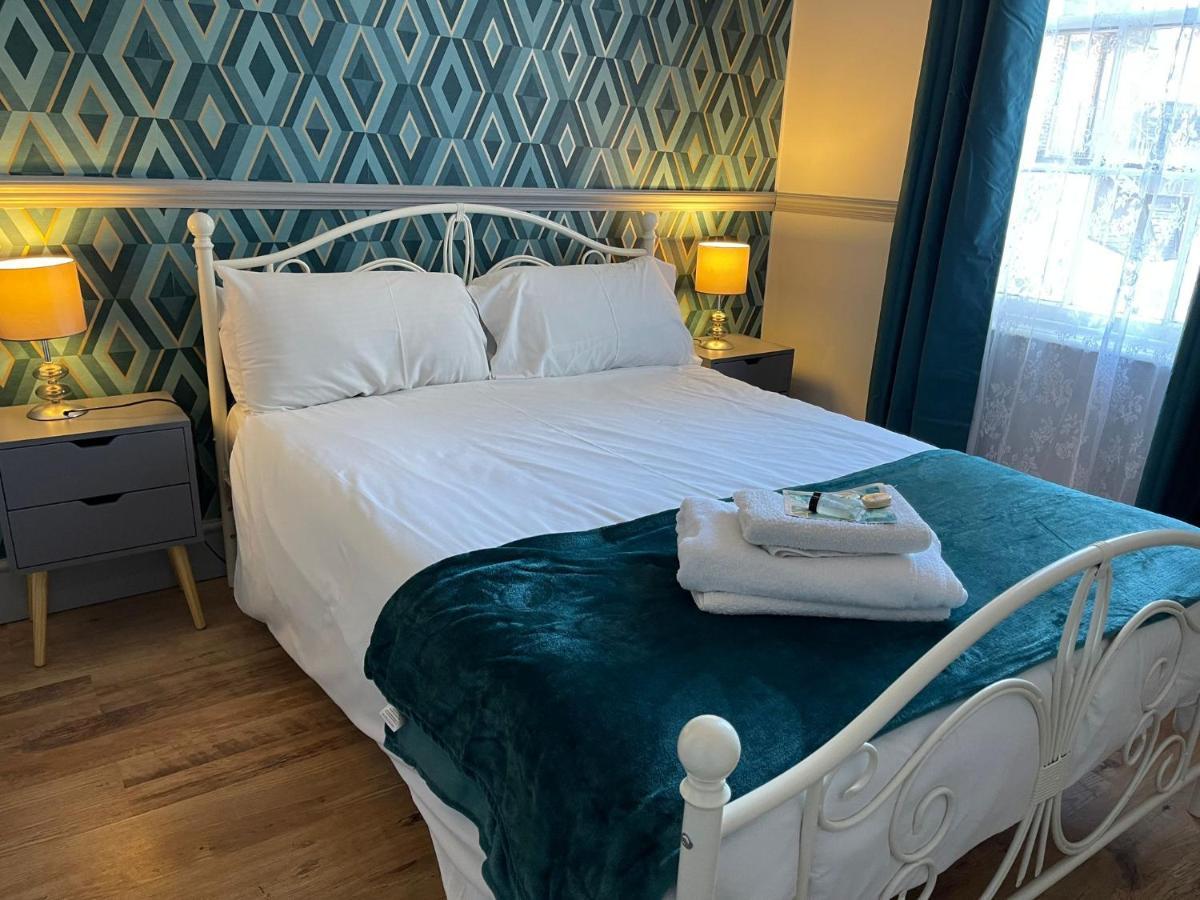 Lilyrose Hotel 惠特比 外观 照片