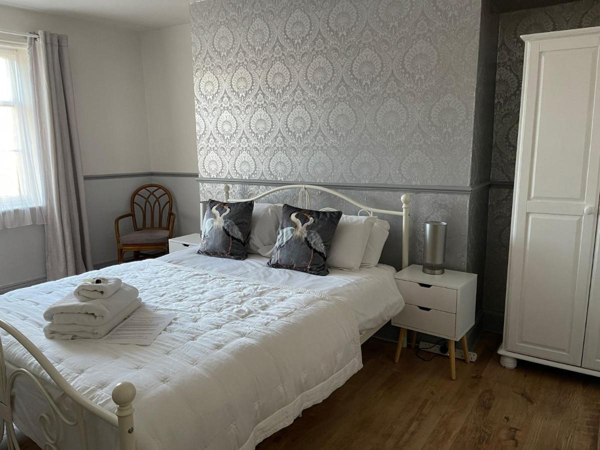 Lilyrose Hotel 惠特比 外观 照片