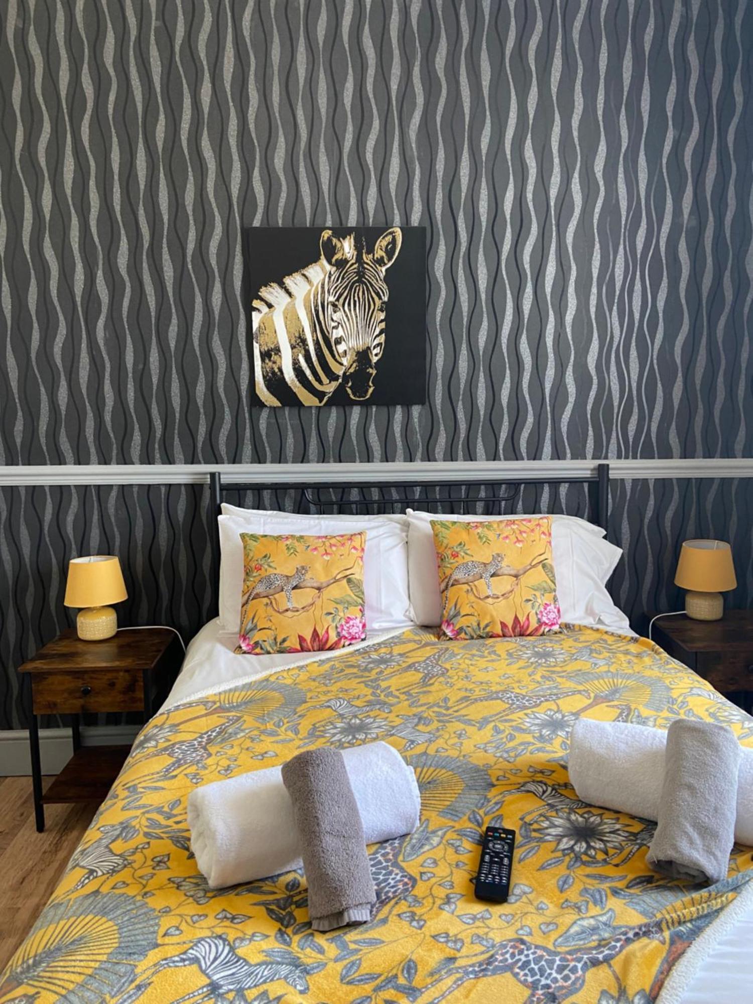 Lilyrose Hotel 惠特比 客房 照片